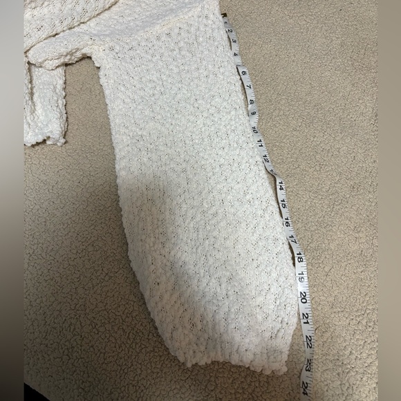 🌸 H&M 🌸 oversized knit sweater - Picture 7 of 7